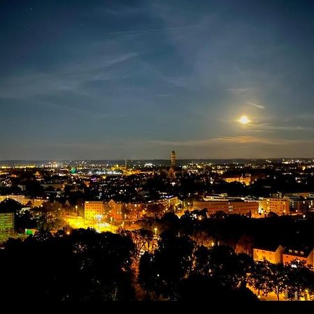 Suite-Xxi City View Hotelturm Augsburg Bagian luar foto