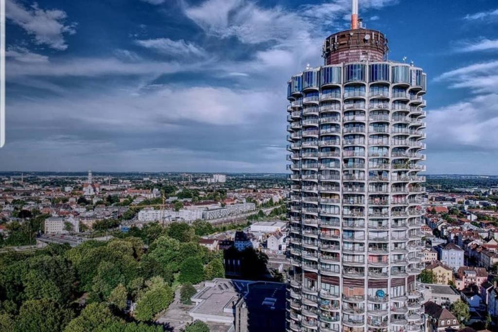 Suite-Xxi City View Hotelturm Augsburg Bagian luar foto