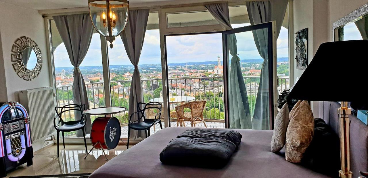 Suite-Xxi City View Hotelturm Augsburg Bagian luar foto