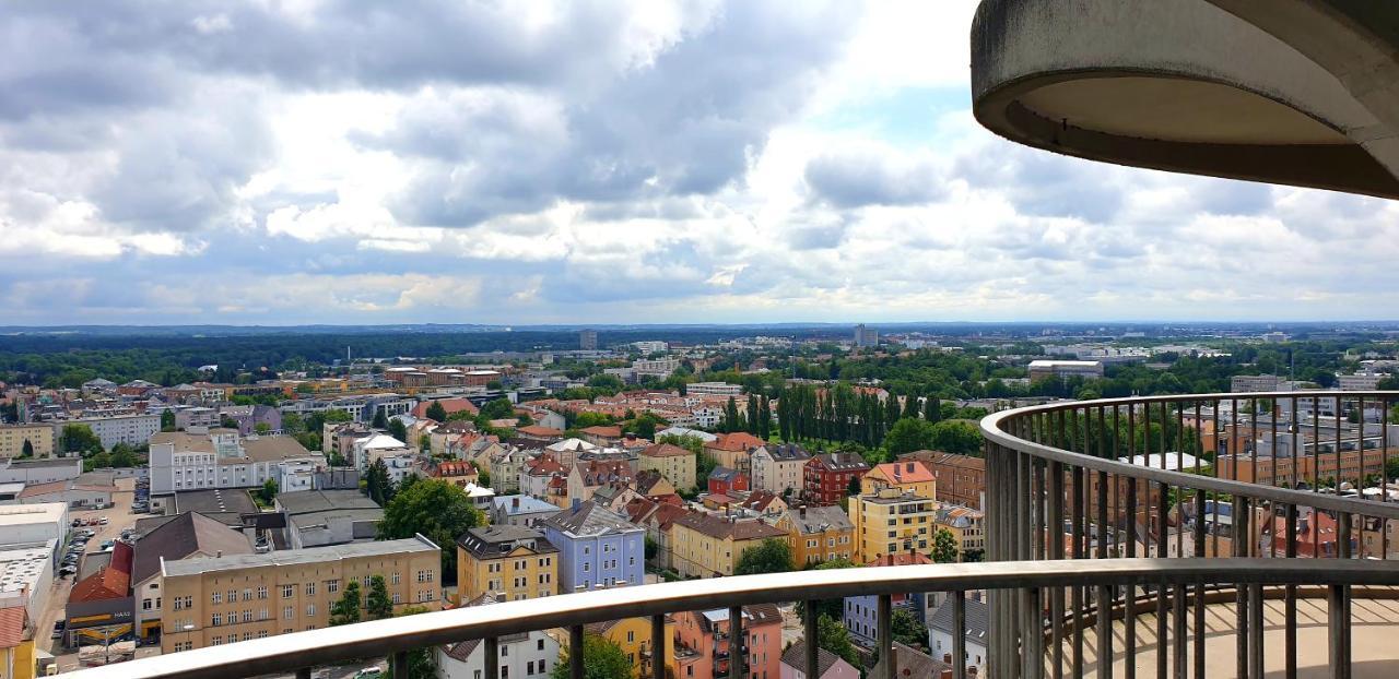 Suite-Xxi City View Hotelturm Augsburg Bagian luar foto