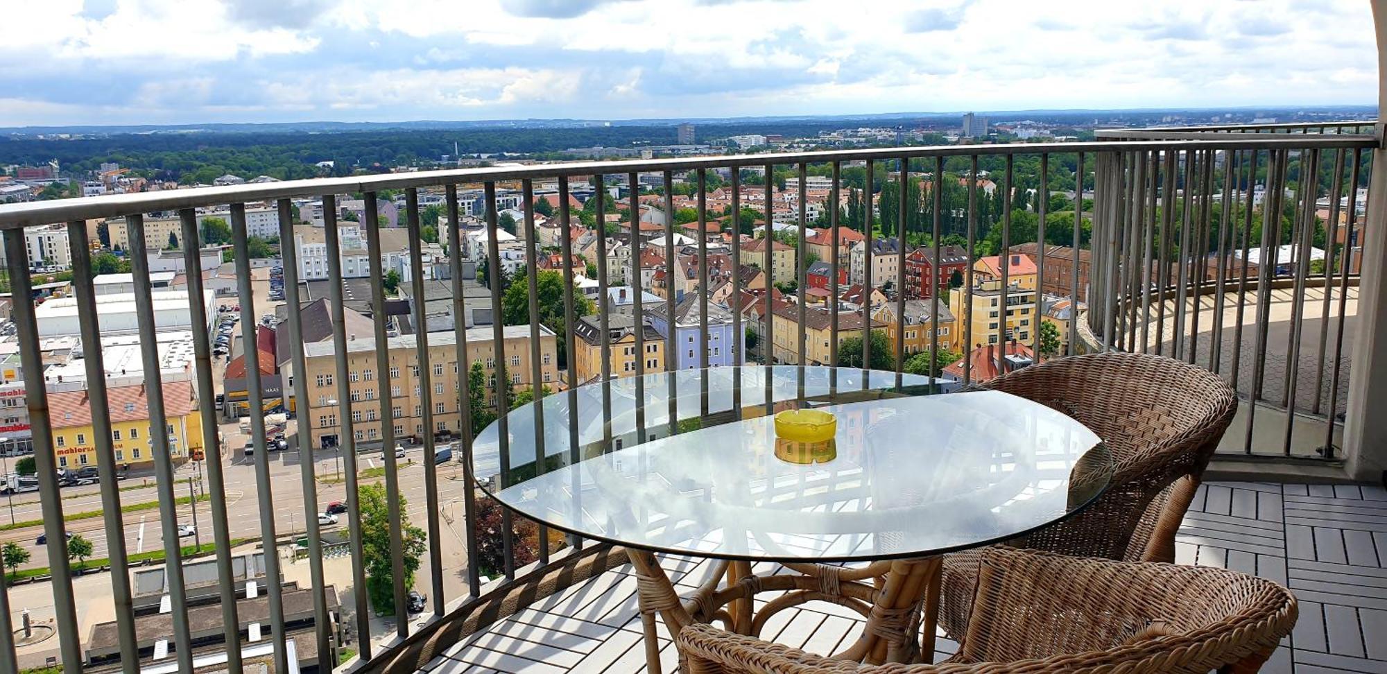 Suite-Xxi City View Hotelturm Augsburg Bagian luar foto