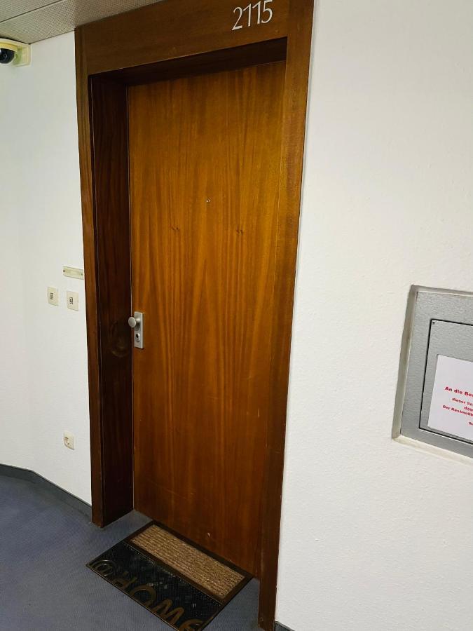 Suite-Xxi City View Hotelturm Augsburg Bagian luar foto